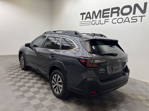 Used 2024 Subaru Outback Premium AWD/4WD image 8