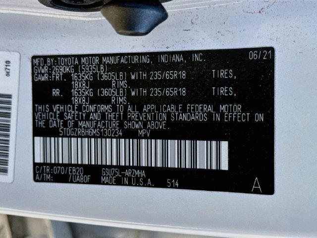 Used 2021 Toyota Highlander XLE AWD/4WD image 32