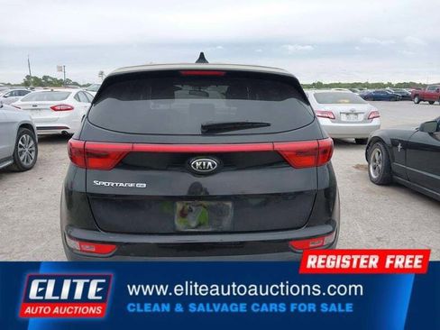 Used 2017 Kia Sportage LX image 32