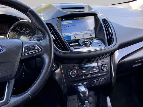Used 2017 Ford Escape Titanium FWD image 7
