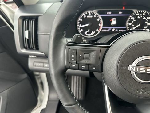 Certified 2023 Nissan Pathfinder SL image 22