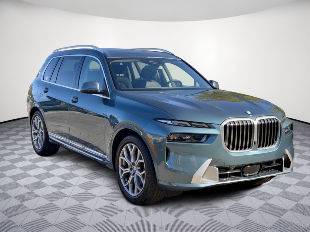 Certified 2026 BMW X7 xDrive40i AWD/4WD image 7