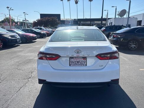 Used 2024 Toyota Camry LE FWD image 5