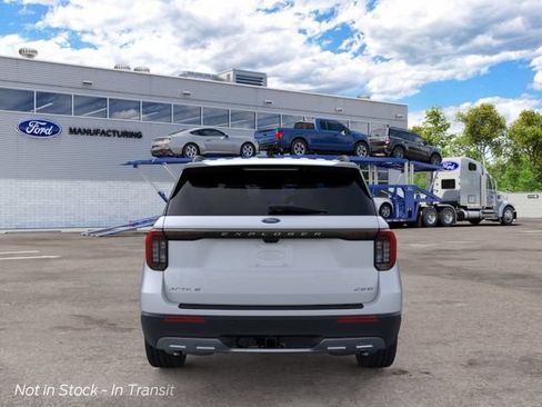 New 2026 Ford Explorer Active AWD/4WD image 5