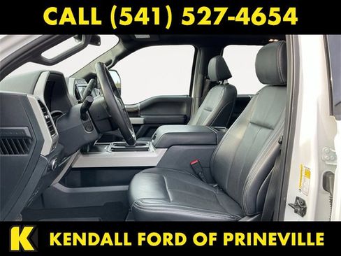 Used 2022 Ford F350 Lariat w/ Black Appearance Package image 9