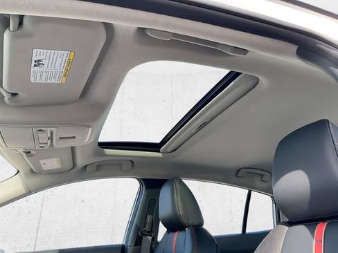 New 2026 Nissan Sentra SR w/ SR Premium Package FWD image 27