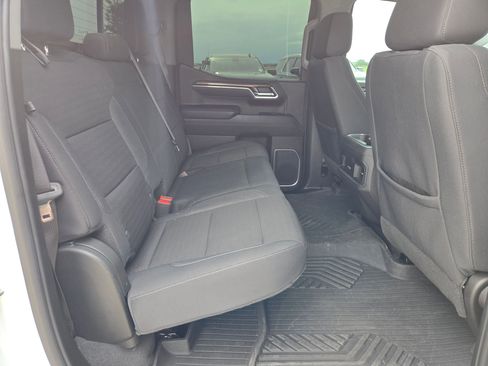 Certified 2023 Chevrolet Silverado 1500 LT Trail Boss w/ Convenience Package II AWD/4WD image 18