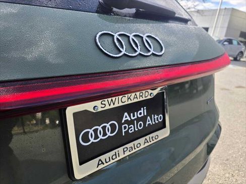 New 2025 Audi Q5 Prestige image 16