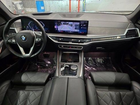 Used 2025 BMW X5 xDrive40i AWD/4WD image 37