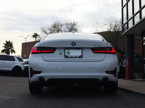 Used 2019 BMW 330i Sedan image 12