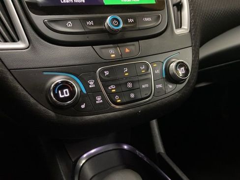 Used 2023 Chevrolet Malibu LT image 40