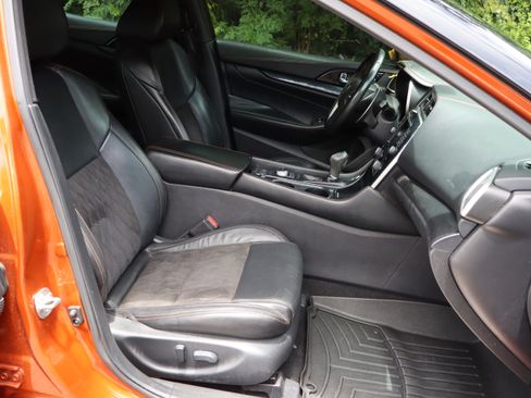 Used 2020 Nissan Maxima SR w/ Sport Mat Group FWD image 37