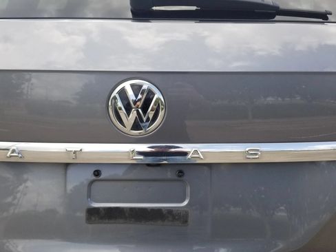Used 2019 Volkswagen Atlas SE FWD image 26