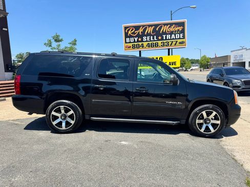 Used 2013 GMC Yukon XL SLT AWD/4WD image 2