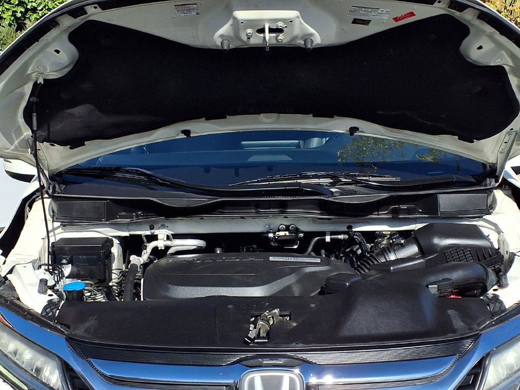 Used 2019 Honda Odyssey Touring image 3