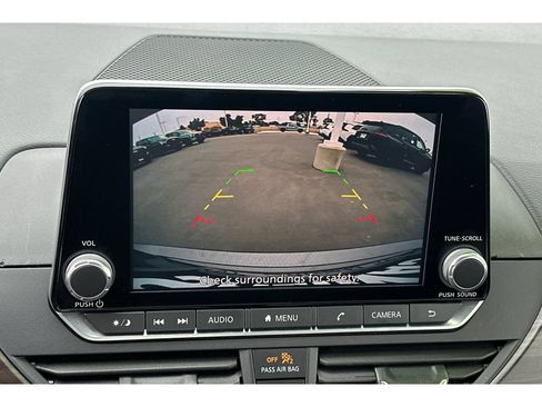 Used 2024 Nissan Altima 2.5 SV FWD image 20