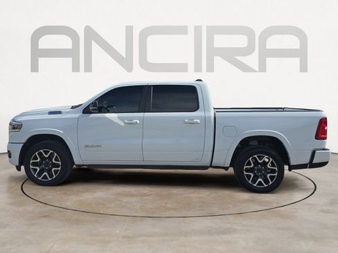 Certified 2025 RAM 1500 Laramie w/ Laramie Southwest Edition AWD/4WD image 7