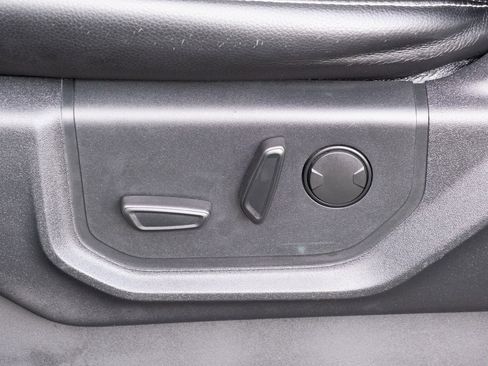 Used 2019 Ford F150 XLT w/ Equipment Group 302A Luxury image 13