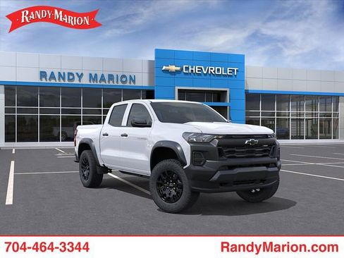 New 2026 Chevrolet Colorado Trail Boss AWD/4WD image 1
