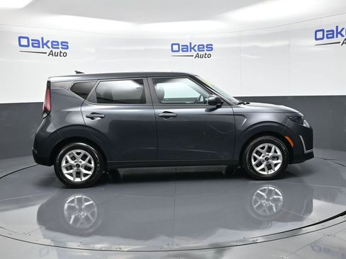 New 2025 Kia Soul S image 9