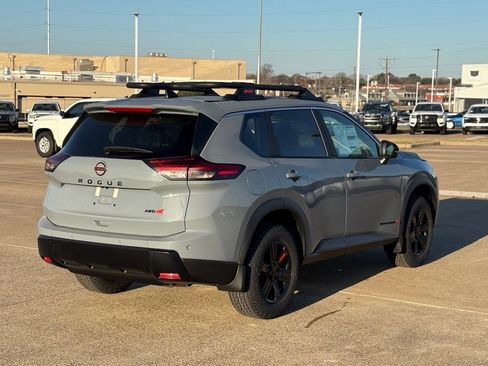 New 2026 Nissan Rogue SV AWD/4WD image 8