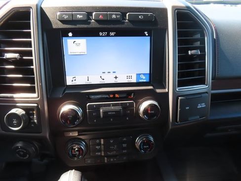 Used 2017 Ford F150 Raptor w/ Equipment Group 802A Luxury AWD/4WD image 34