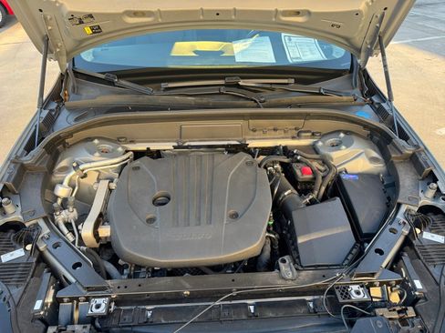 Certified 2024 Volvo XC60 B5 Plus w/ Climate Package image 16