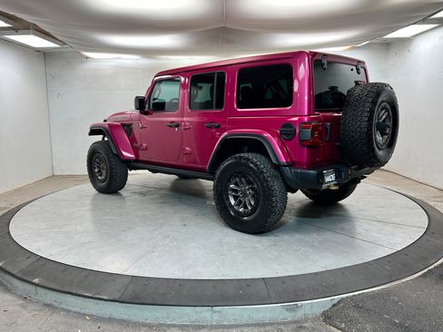 Used 2024 Jeep Wrangler Unlimited Rubicon 392 image 3