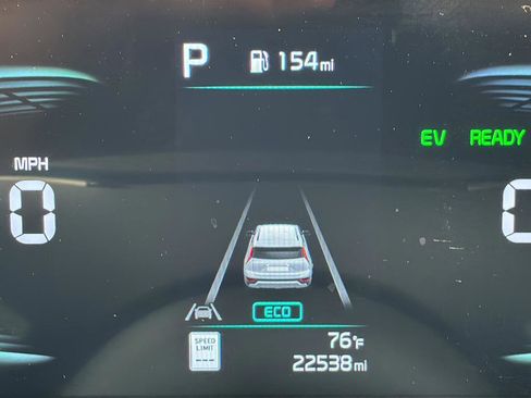 Certified 2025 Kia Niro EX FWD image 11