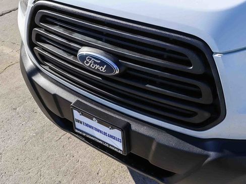 Used 2019 Ford Transit 250 130 Low Roof RWD image 10