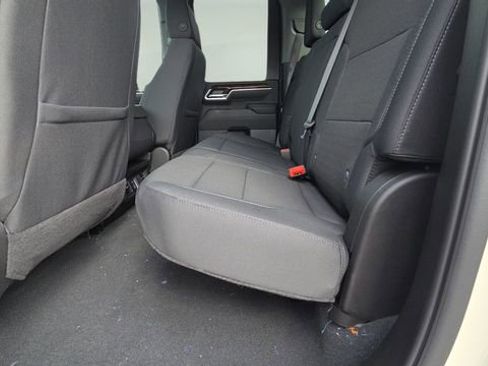 New 2026 GMC Sierra 2500 SLE w/ Preferred Package image 30