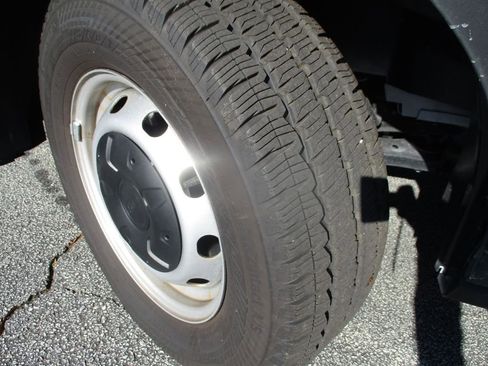 Used 2025 Ford Transit 150 Low Roof w/ Load Area Protection Package image 17