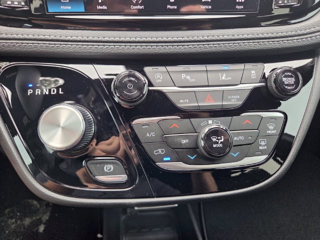 New 2027 Chrysler Pacifica Select FWD image 26