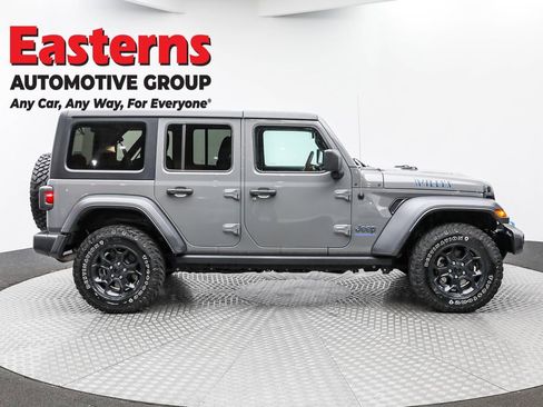 Used 2023 Jeep Wrangler Unlimited w/ 8.4" Radio Group image 4