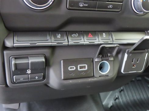 New 2025 Chevrolet Silverado 2500 W/T w/ WT Convenience Package AWD/4WD image 8