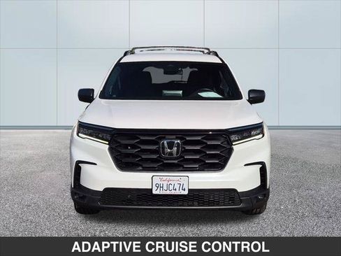 Used 2023 Honda Pilot Sport image 8