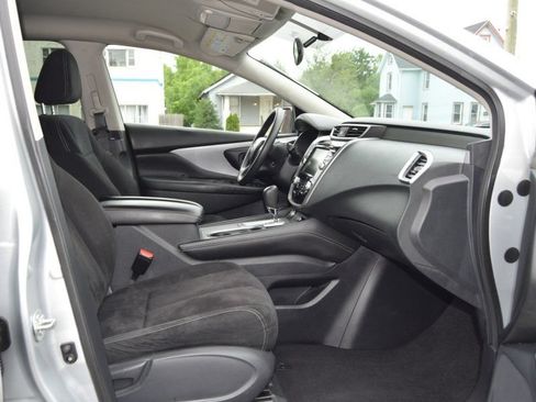 Used 2019 Nissan Murano S AWD/4WD image 20
