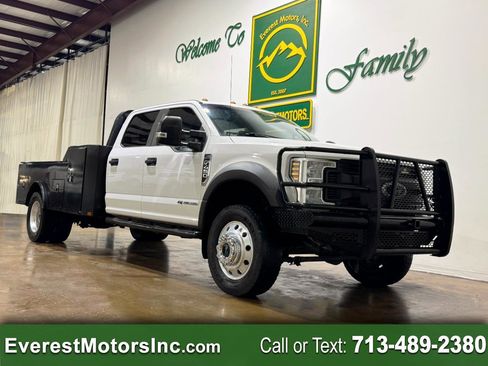 Used 2019 Ford F450 XL w/ Power Equipment Group image 1