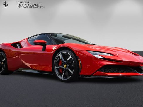 Used 2021 Ferrari SF90 Stradale AWD/4WD image 1