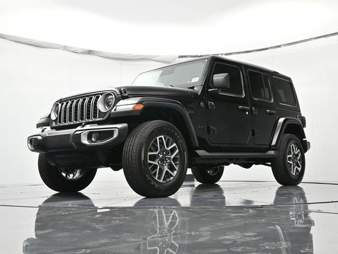 New 2026 Jeep Wrangler Unlimited Sahara AWD/4WD image 50