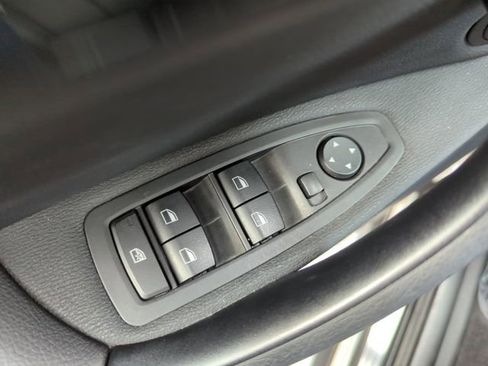 Used 2019 BMW X1 xDrive28i image 16