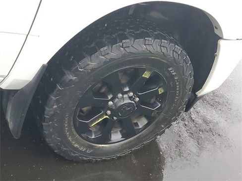 Used 2020 RAM 2500 Laramie image 5