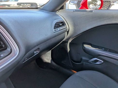 Used 2022 Dodge Challenger GT RWD image 16