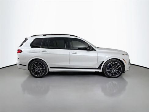 New 2027 BMW X7 M60i AWD/4WD image 4