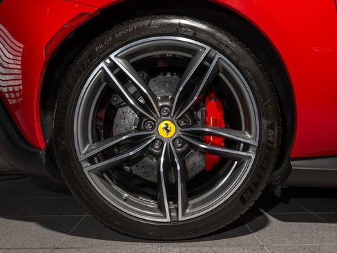 Certified 2024 Ferrari Roma Spider RWD image 36