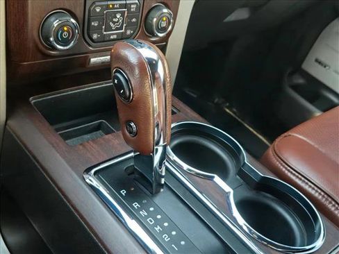 Used 2014 Ford F150 King Ranch w/ King Ranch Luxury Package image 16