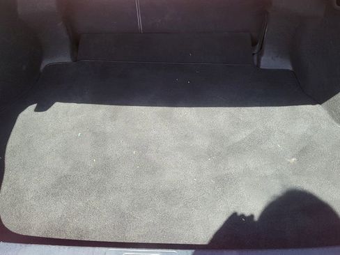 Used 2020 Toyota Camry SE image 12