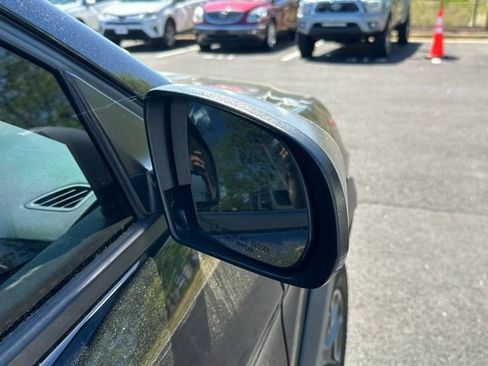 Used 2020 Jeep Cherokee Trailhawk image 12