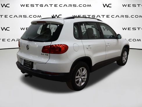 Used 2015 Volkswagen Tiguan S image 38