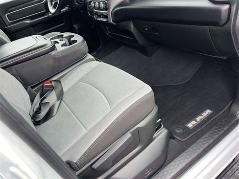 Used 2024 RAM 3500 Big Horn image 23